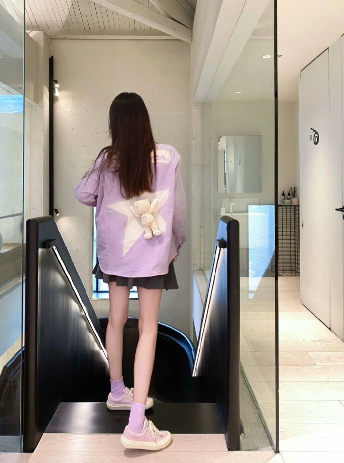 谢贤与施南生：命运与努力的差异对比